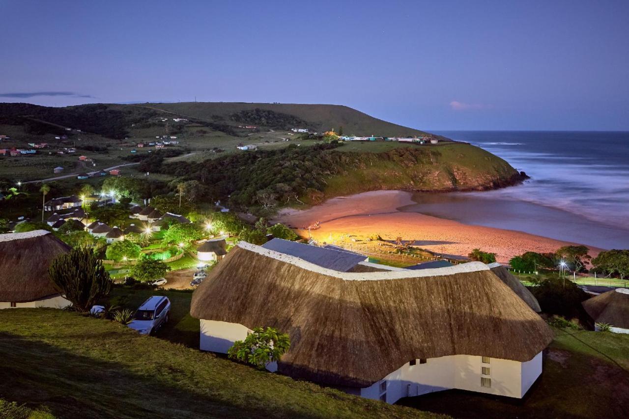 First Group Hole In The Wall Backpackers Coffee Bay Exterior foto